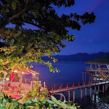 Chue&Larry'S Beachside Homestay Libagon 외부 사진