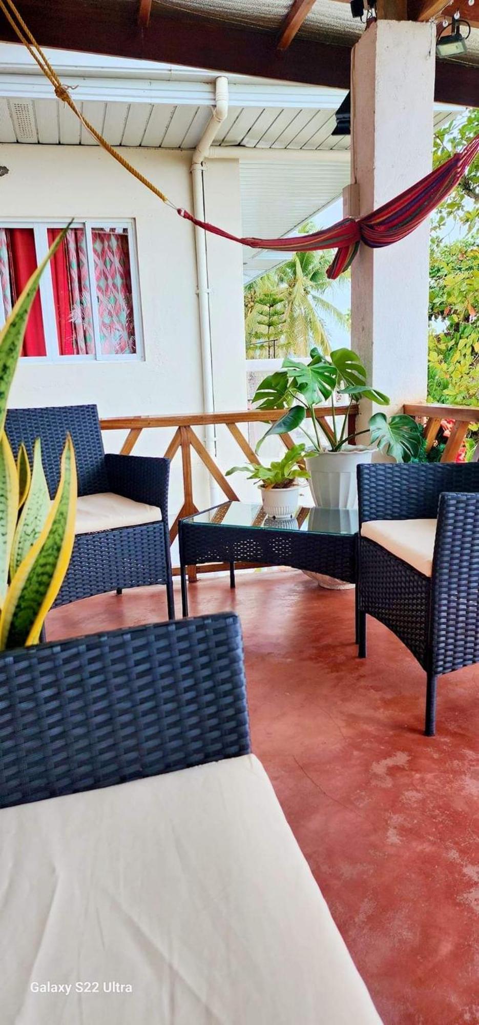 Chue&Larry'S Beachside Homestay Libagon 외부 사진